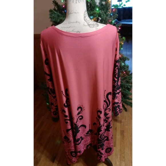 White Mark Red & Black Tunic Pullover Sz 3X Handkerchief Hem Boho Blouse Top - Picture 7 of 7